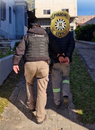 Polícia apreende adolescente acusado de tráfico de entorpecentes ...